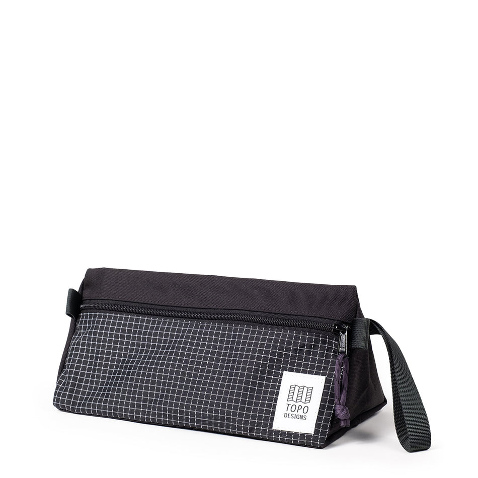 TOPO 932417961000 DOPP KIT BLACK/GRID