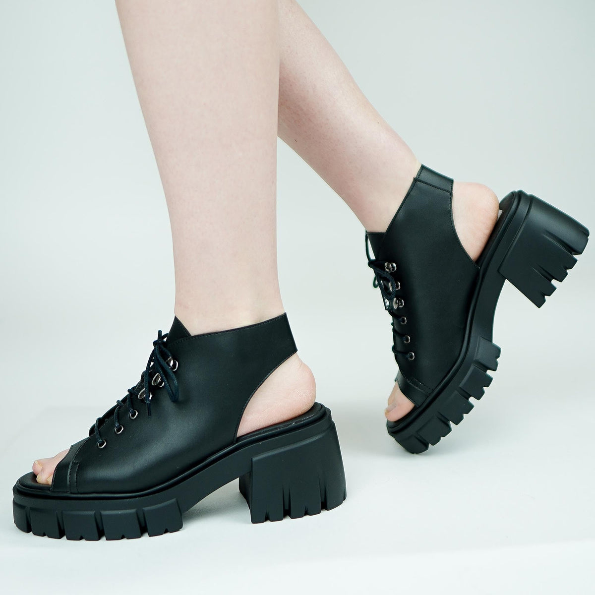 Altercore Skylar Vegan Black