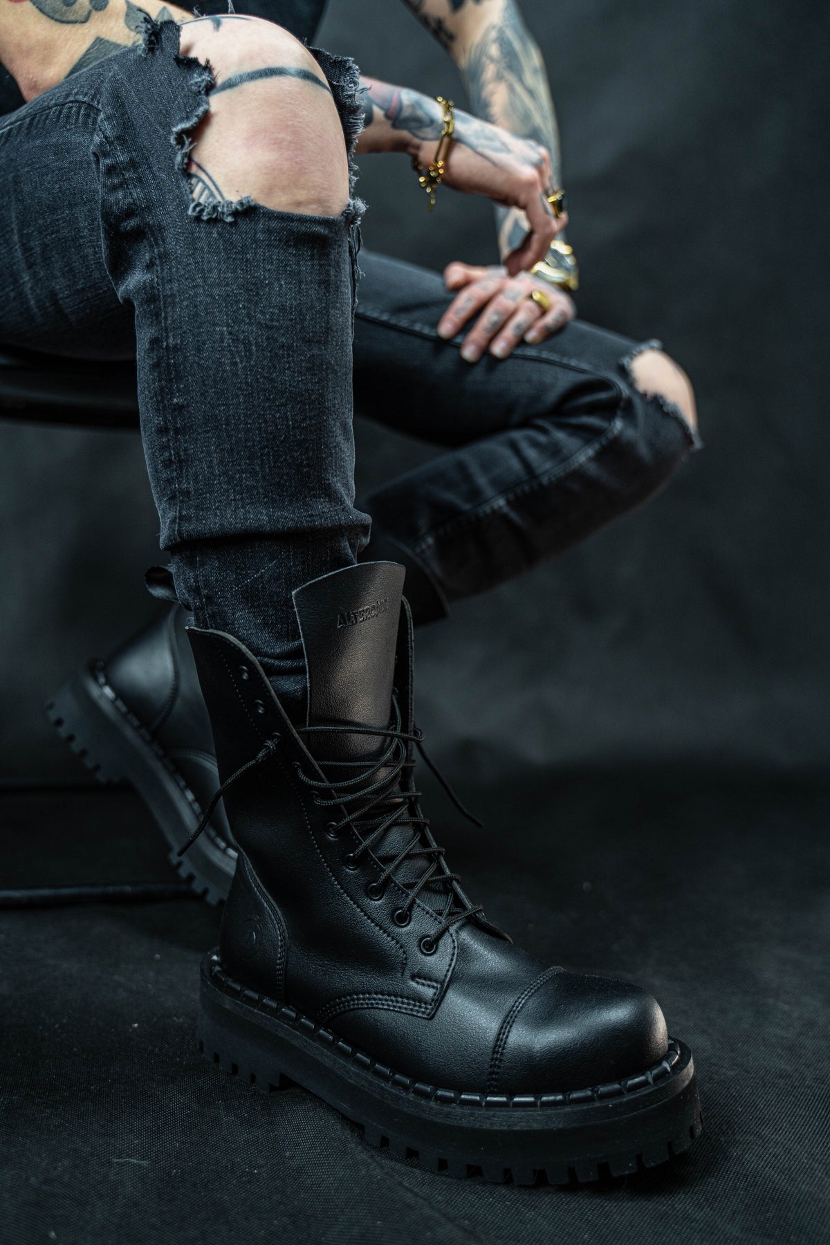 Altercore 353 Vegan Black
